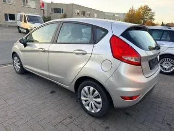 Ford Fiësta 2009 photo 4