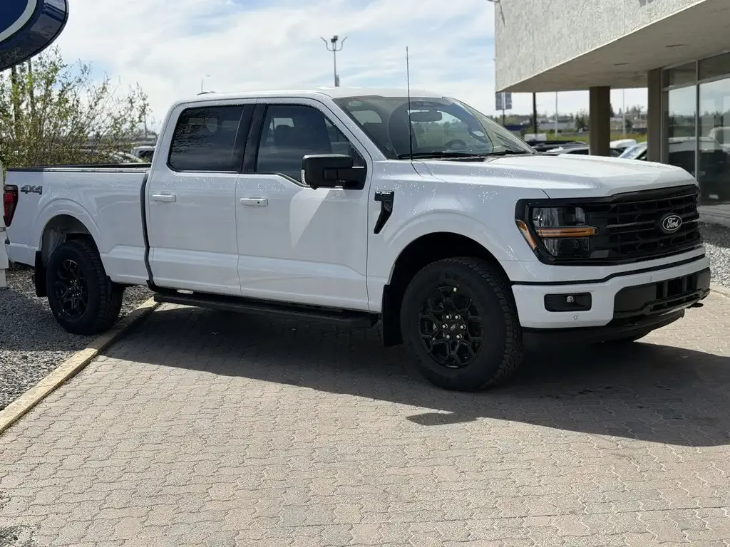 Ford F-150 2026 photo 2