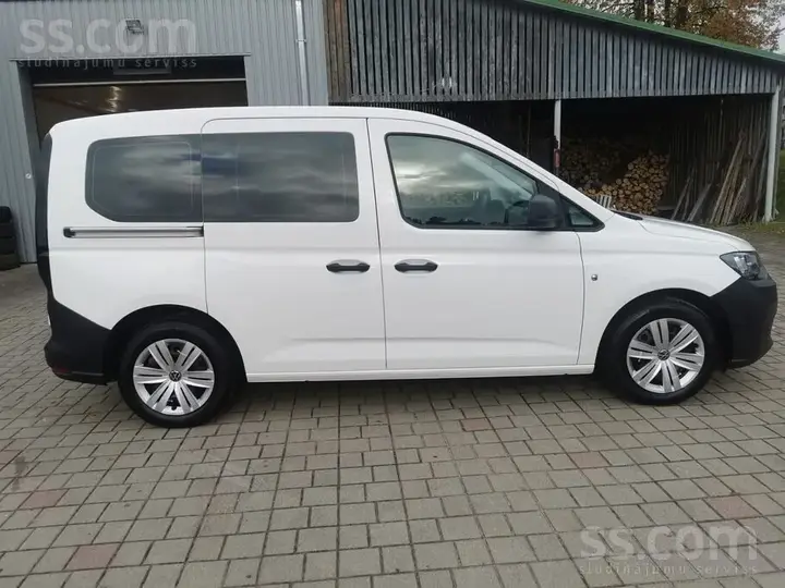 Volkswagen Caddy 2023 photo 2