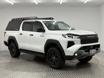 Toyota Hilux 2026 photo 2