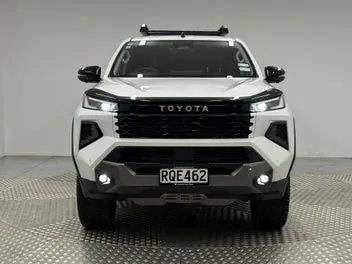 Toyota Hilux 2026 photo 5