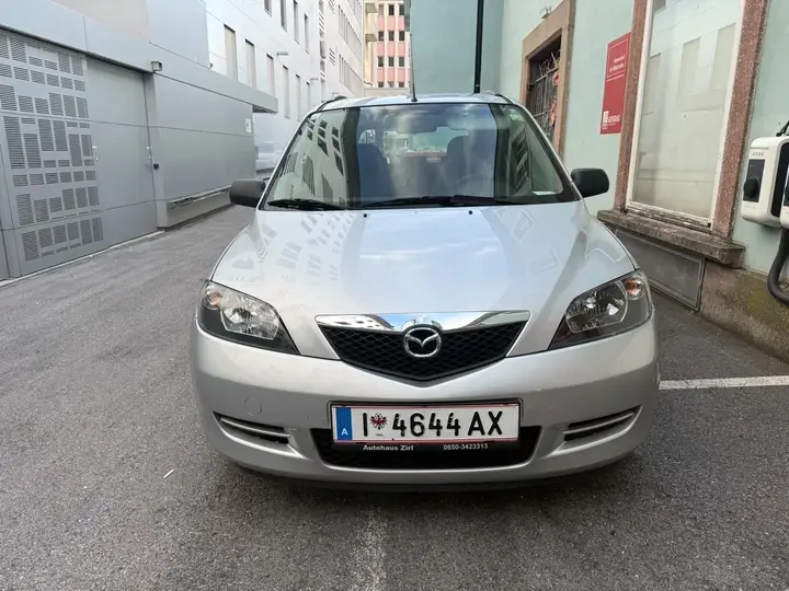 Mazda Mazda2