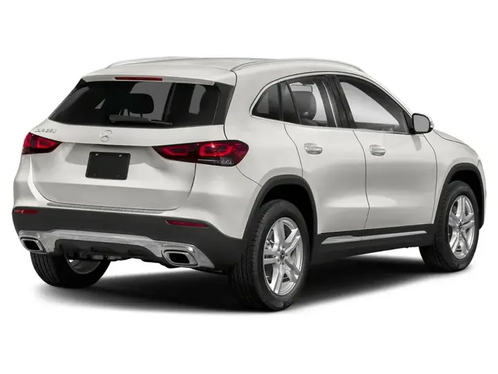 Mercedes-Benz Gla 2023 photo 2