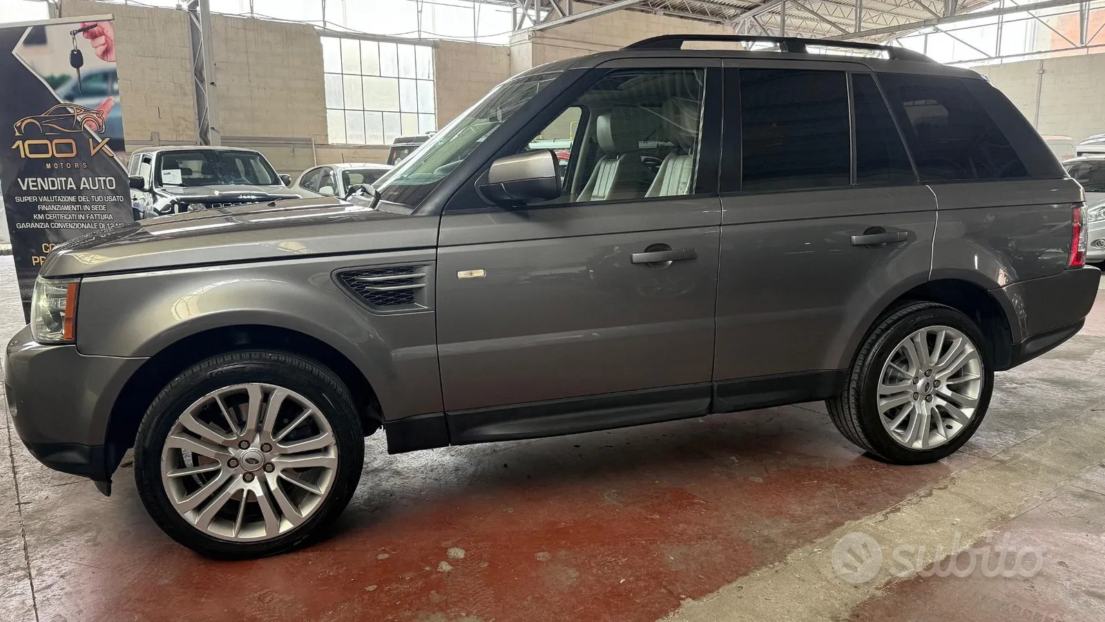Land Rover Range Rover Sport 2011 photo 2
