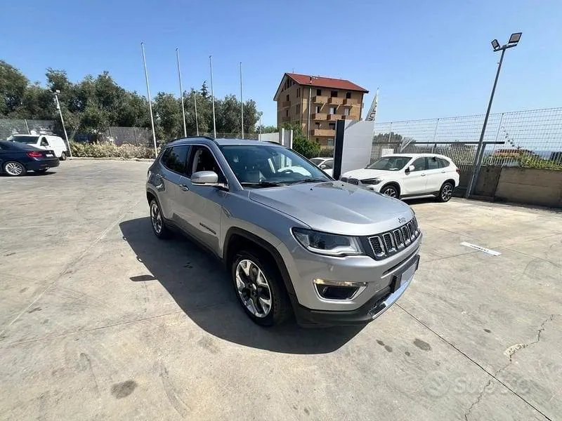 Jeep Compass 2018 photo 2