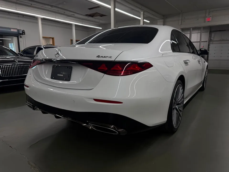 Mercedes-Benz S-Class 2027 photo 3