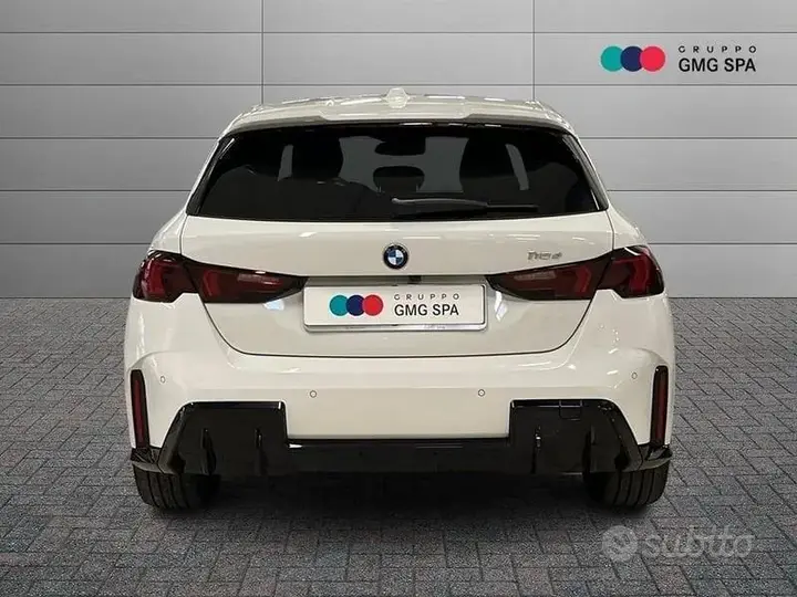 BMW 1 2024 photo 4