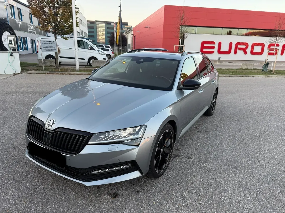 Skoda Superb 2021 photo 3