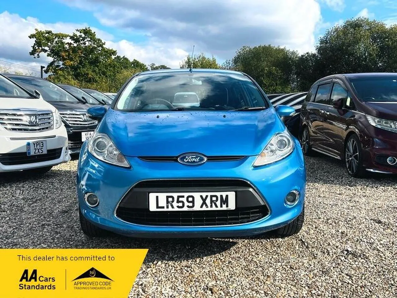 Ford Fiesta 2009 photo 2