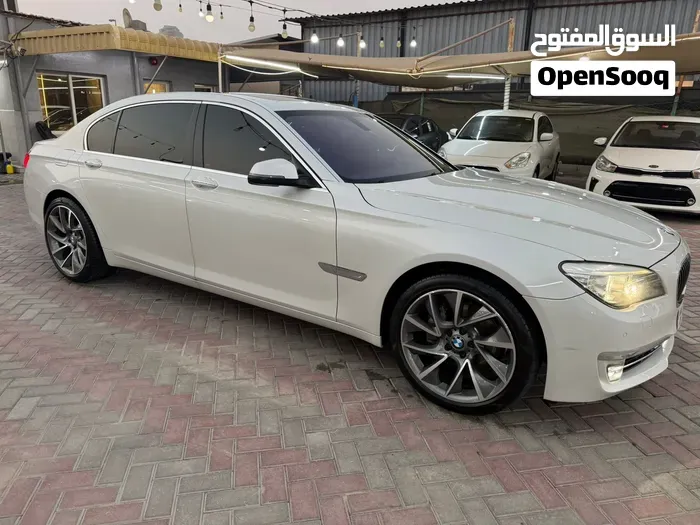 BMW 7 Series 2015 photo 4