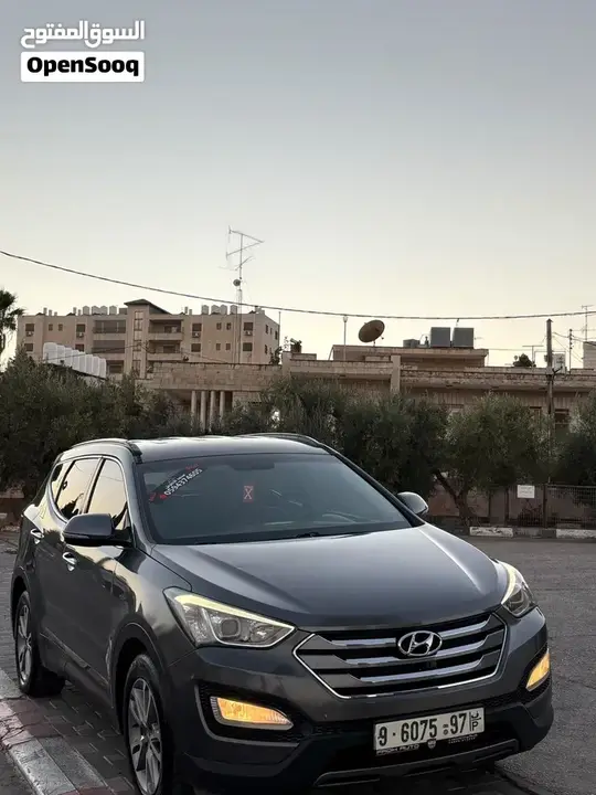 Hyundai Santa Fe 2014 photo 3