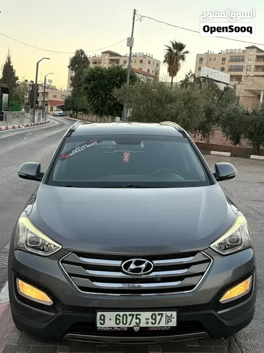 Hyundai Santa Fe 2014 photo 2