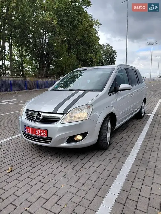 Opel Zafira