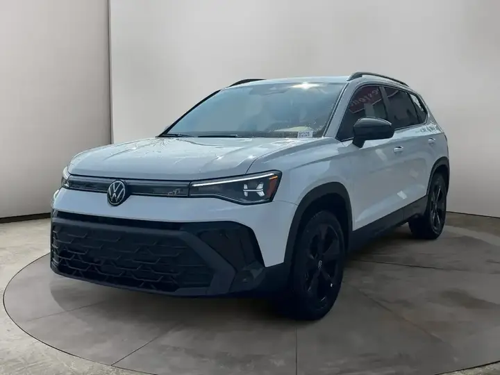 Volkswagen Taos