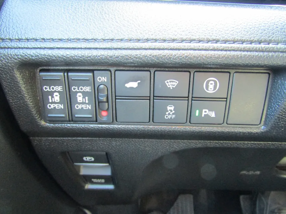 Honda Odyssey 2022 photo 3