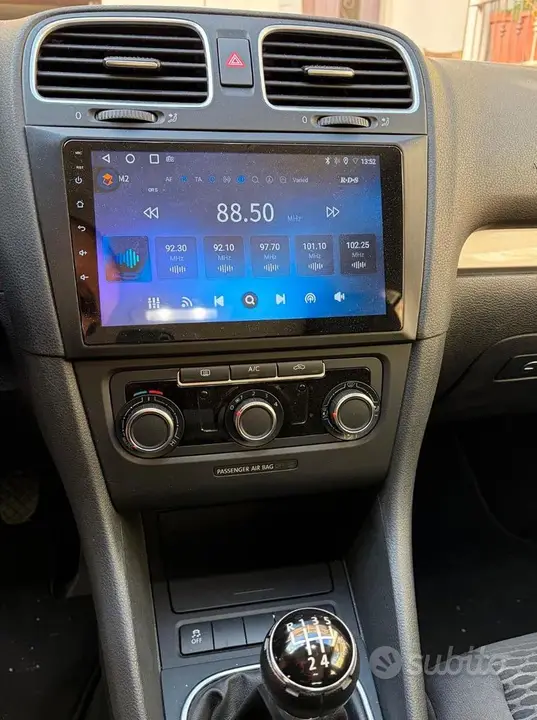 Volkswagen Golf 2013 photo 2