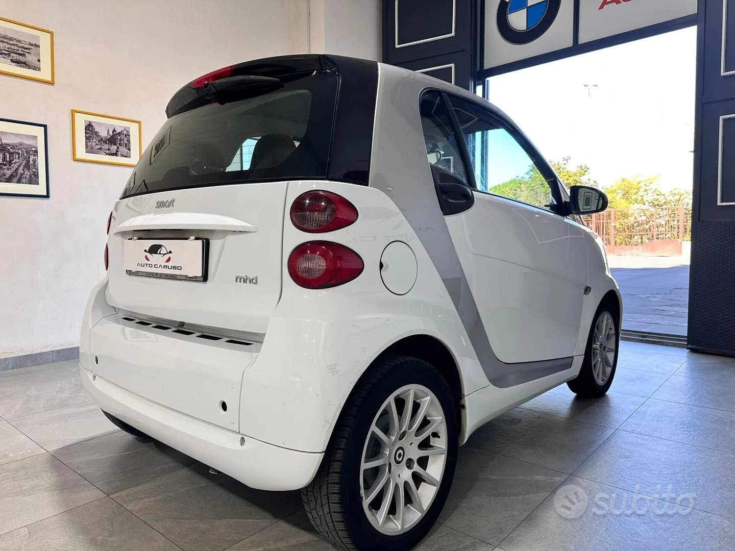 Smart Fortwo 2011 photo 3