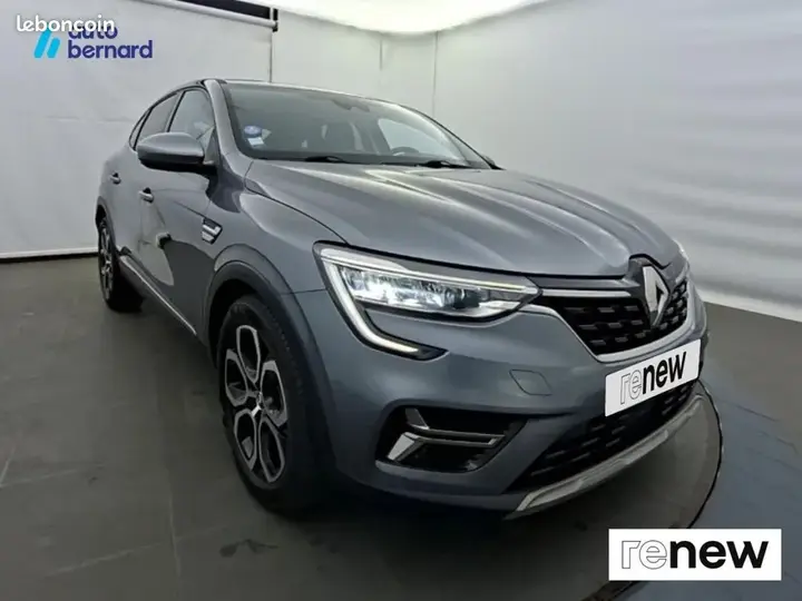 Renault Arkana 2023 photo 3