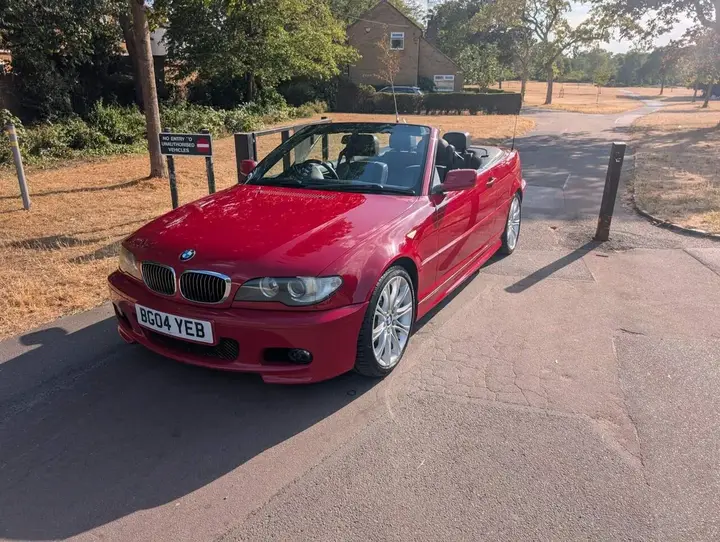 BMW 3 Series 2004 photo 3