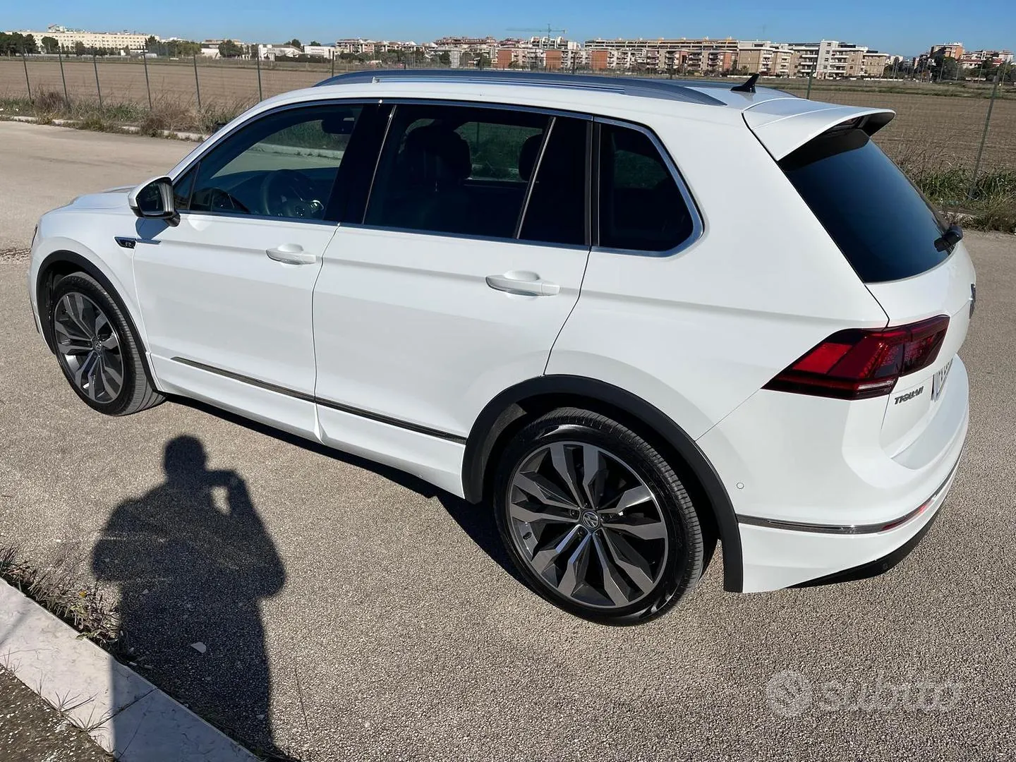 Volkswagen Tiguan 2016 photo 2