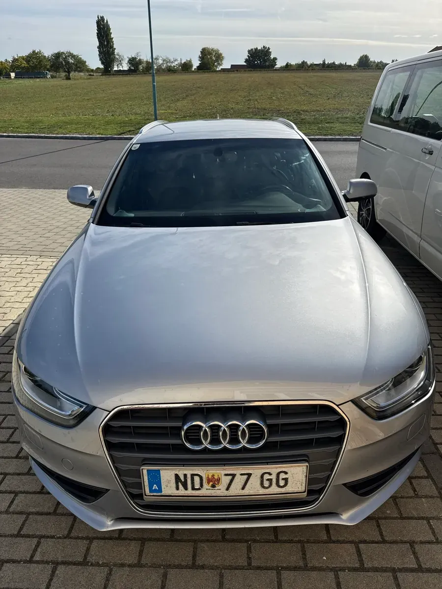 Audi A4 2015 photo 3