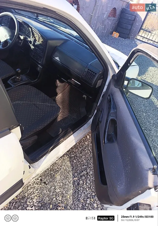 Volkswagen Passat 1994 photo 5