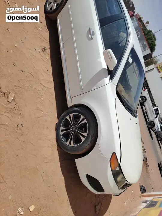 Kia Optima 2010 photo 3