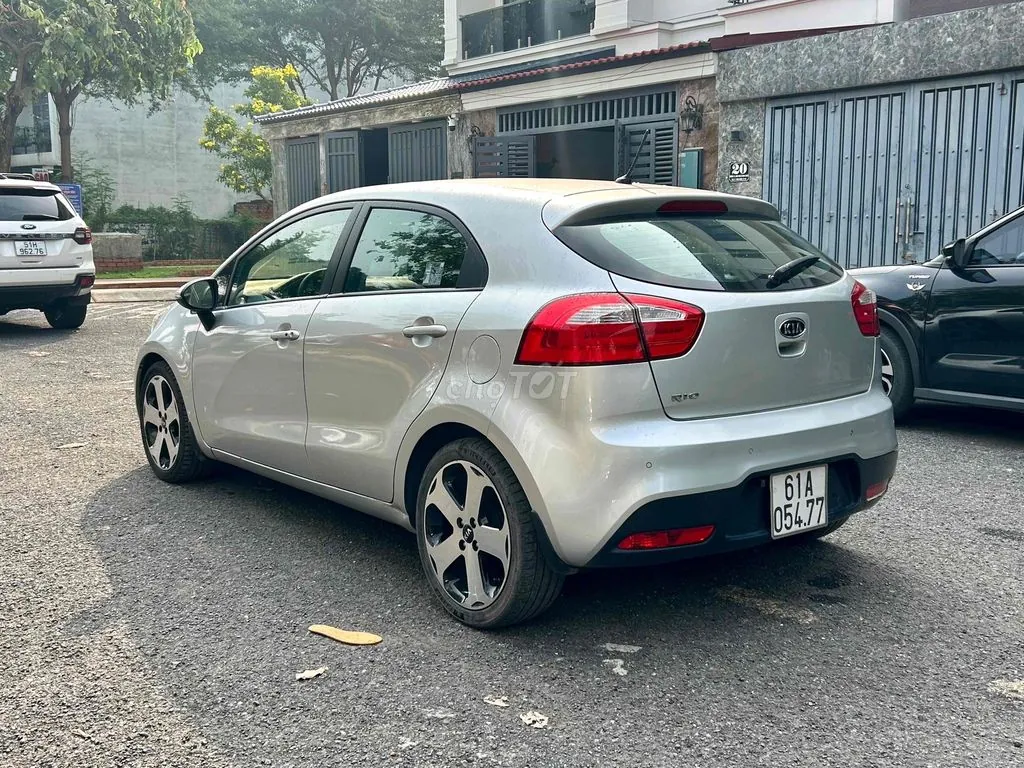 Kia Rio 2012 photo 5