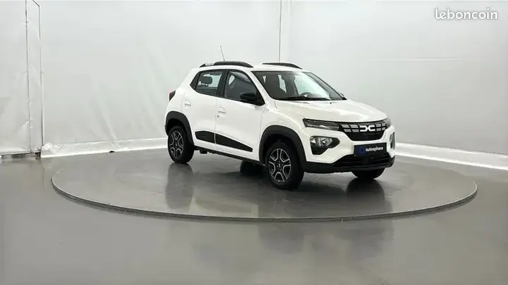 Dacia Spring 2023 photo 3