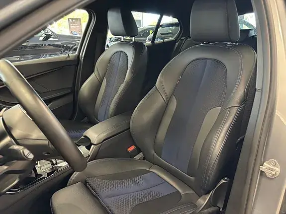 BMW 118D 2022 photo 4