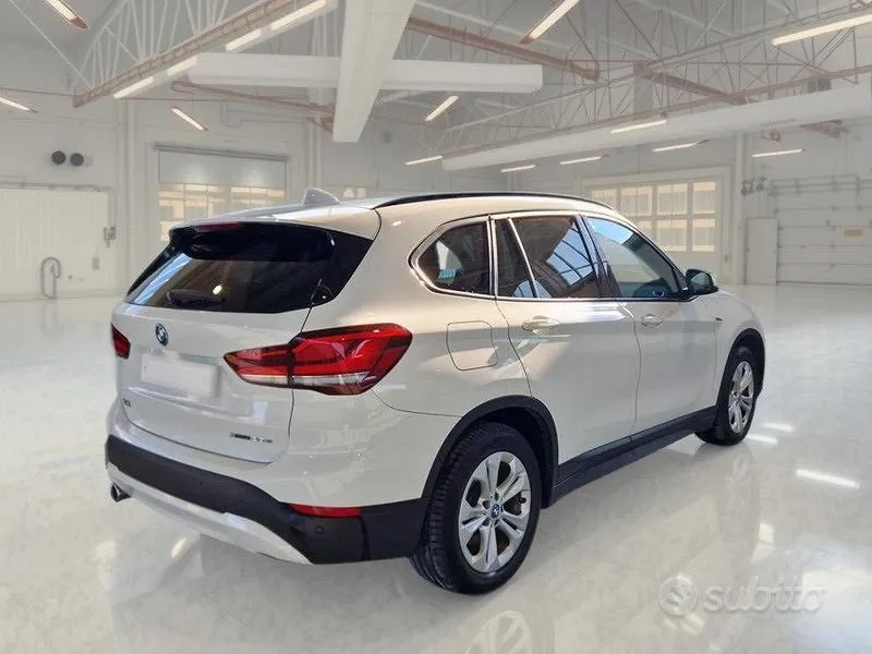 BMW X1 2022 photo 4