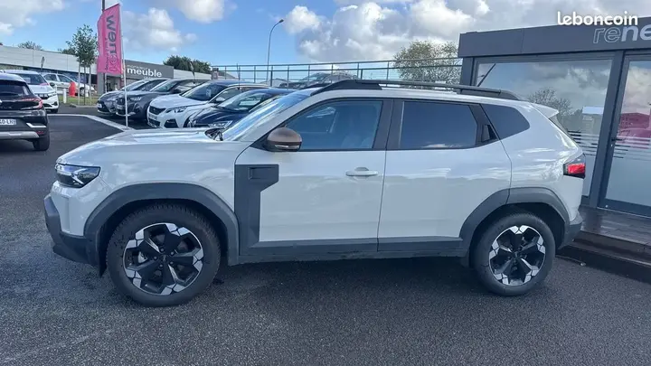 Dacia Duster 2024 photo 2