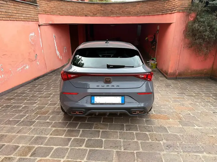 Cupra Leon 2023 photo 4