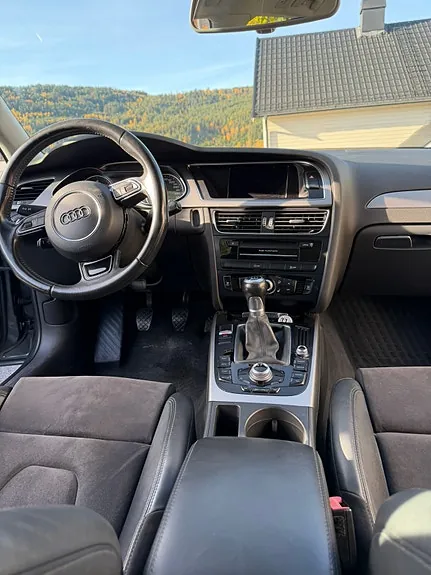 Audi A4 2013 photo 5