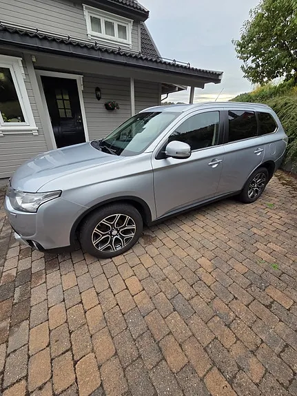 Mitsubishi Outlander 2014 photo 5