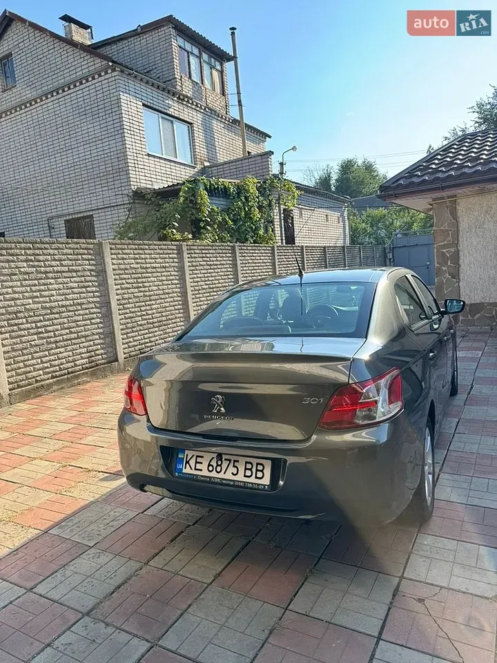Peugeot 301 2013 photo 4