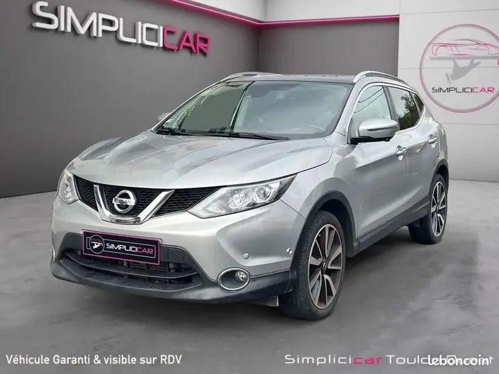 Nissan Qashqai 2015 photo 5