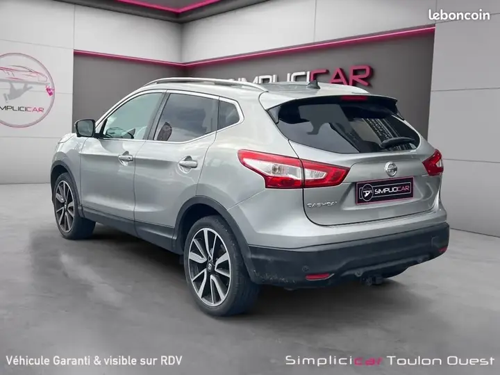 Nissan Qashqai 2015 photo 3