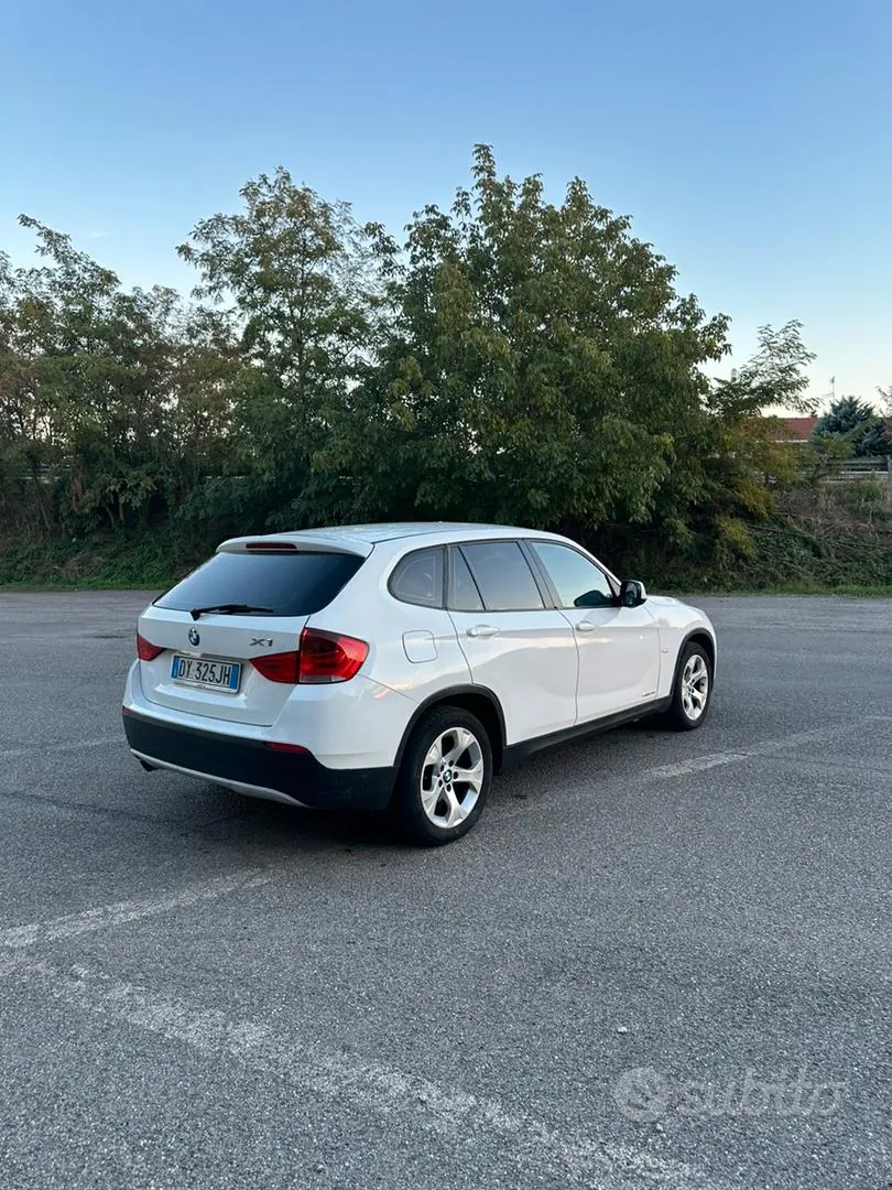 BMW X1 2010 photo 4