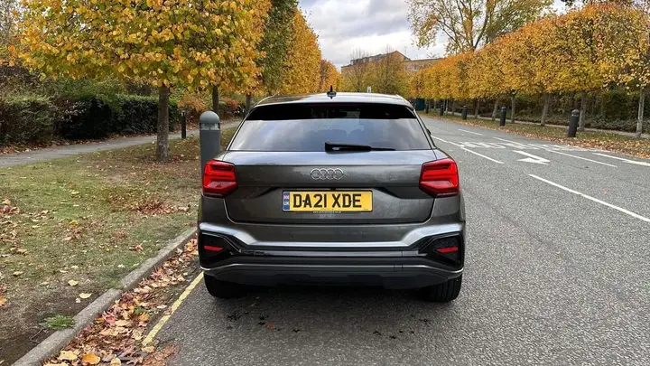 Audi Q2 2021 photo 5