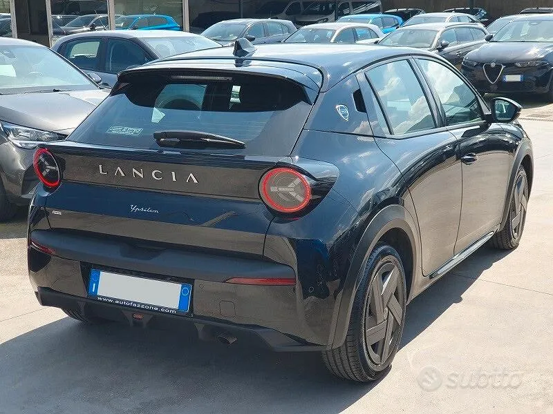 Lancia Nuova Ypsilon 2025 photo 3
