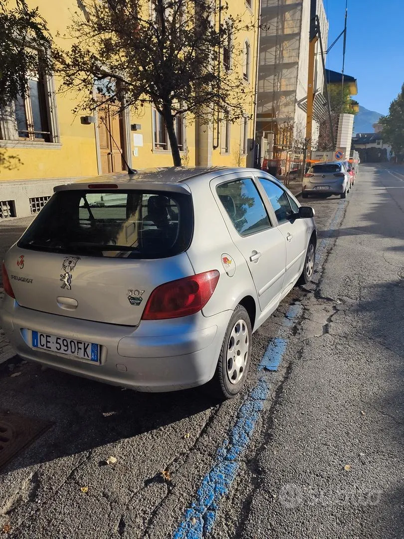 Peugeot 307