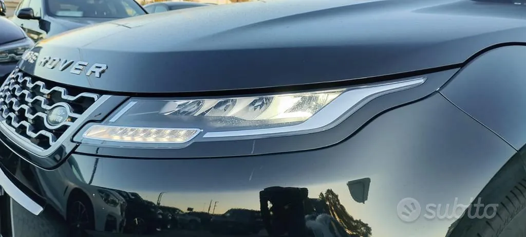 Land Rover Range Rover Evoque 2021 photo 2
