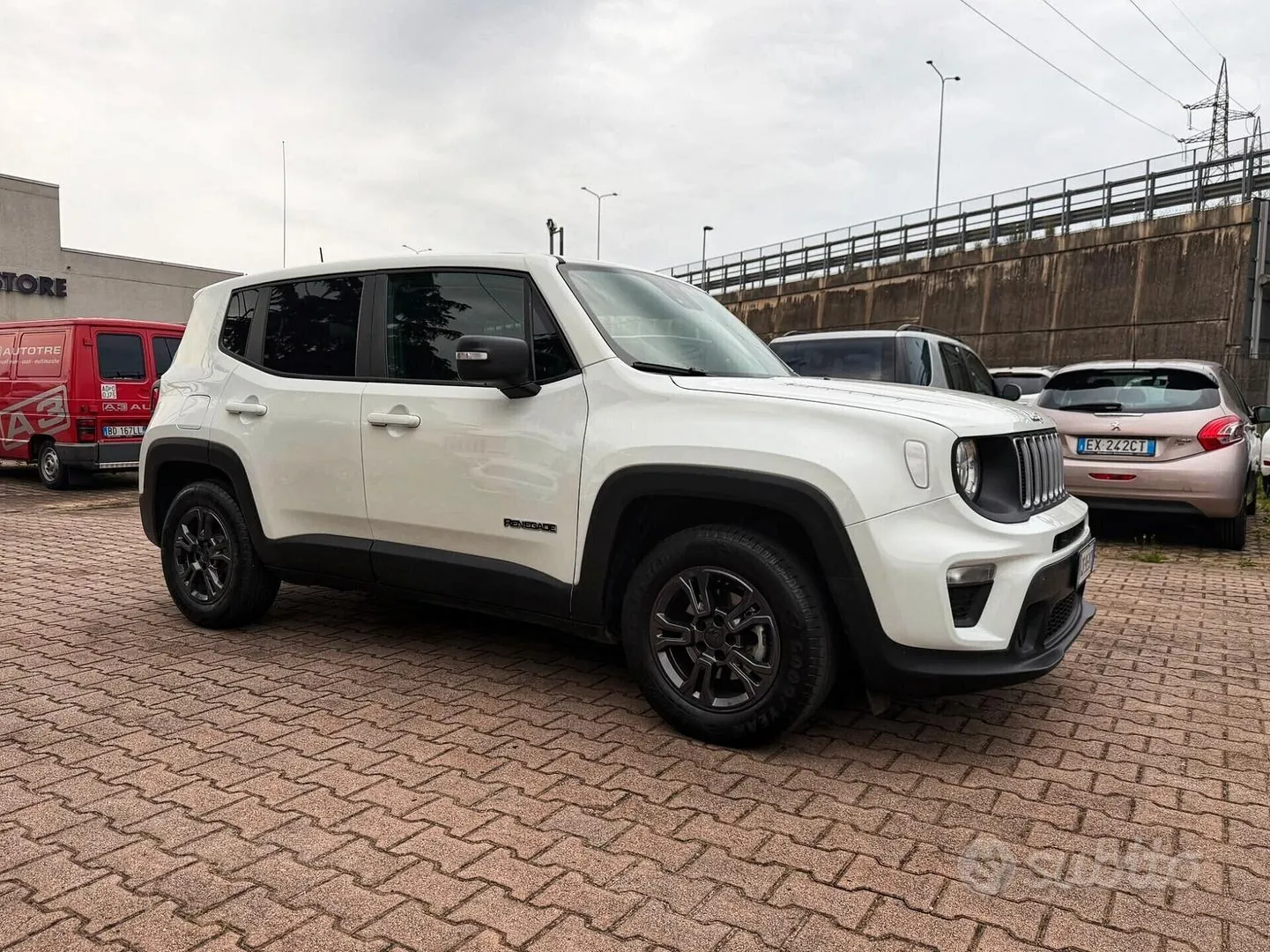 Jeep Renegade 2024 photo 3