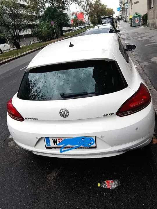 Volkswagen Scirocco 2011 photo 2