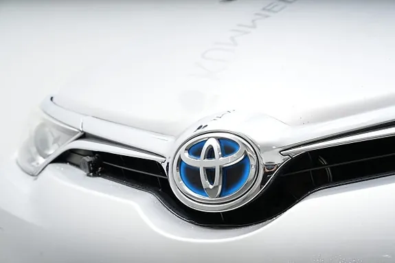 Toyota Auris 2016 photo 3