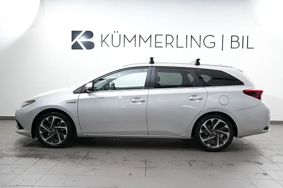 Toyota Auris 2016 photo 2