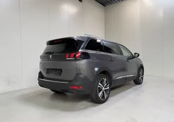 Peugeot 5008 2019 photo 3