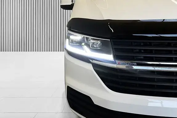 Volkswagen Transporter 2021 photo 3