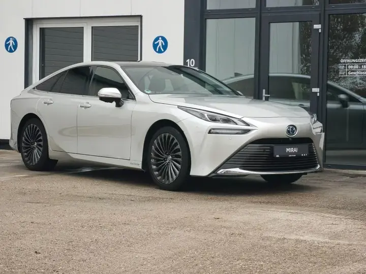 Toyota Mirai